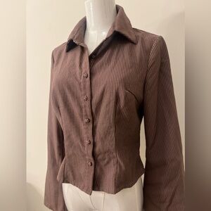 Button down shaped shirt